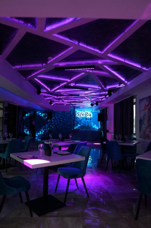 捷尔诺波尔 Stella酒店 外观 照片